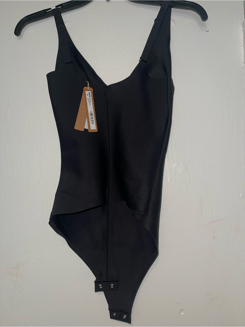 SKIMS Body CS Plunge Bodysuit | Onyx | Size L | NWT - Picture 2 of 4